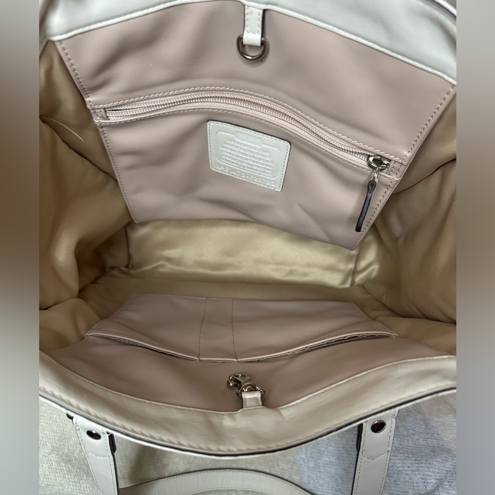 Coach embossed Charlie python - Picture 3 of 5